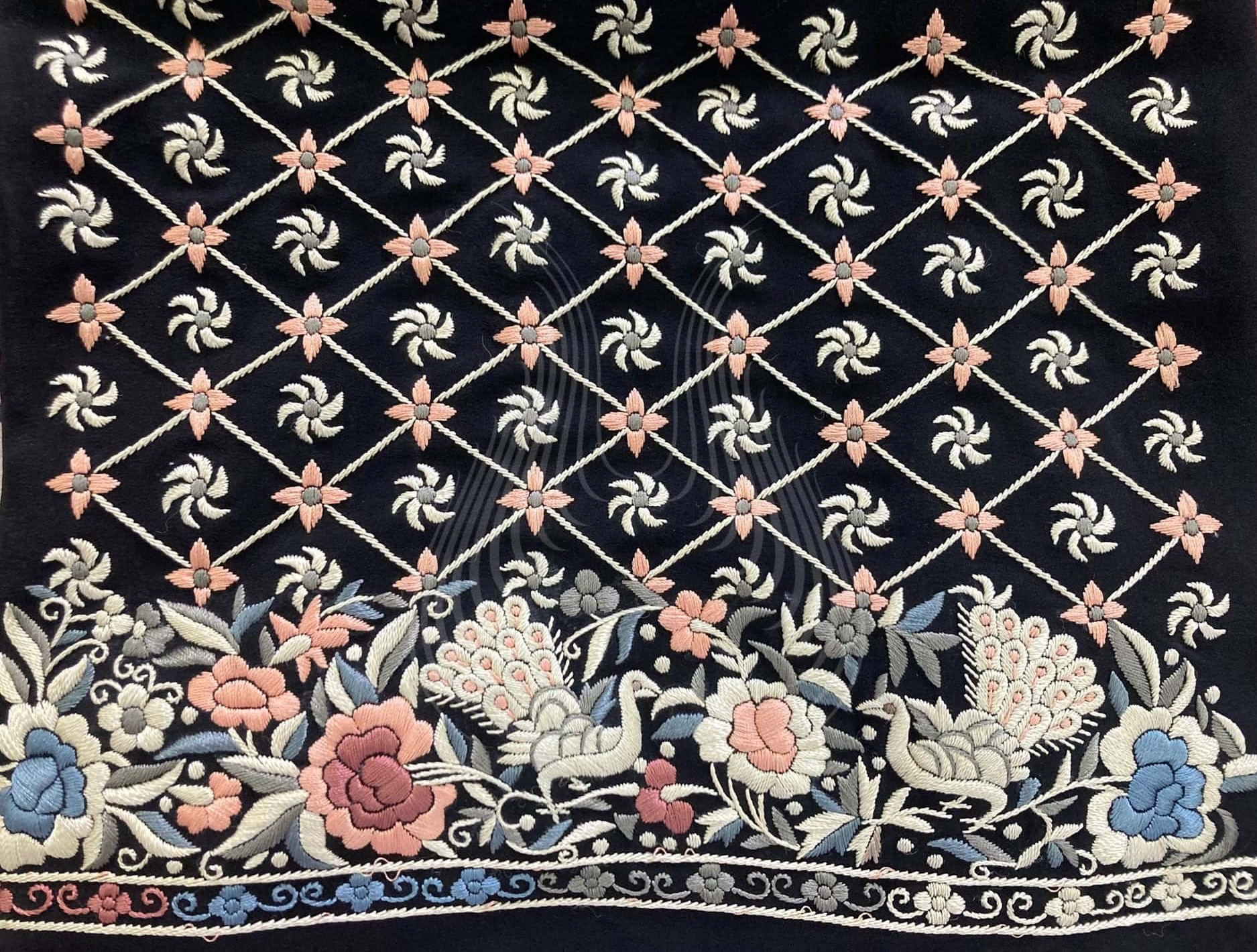  Peacock and flower Motif with flower Trellis(G112)
